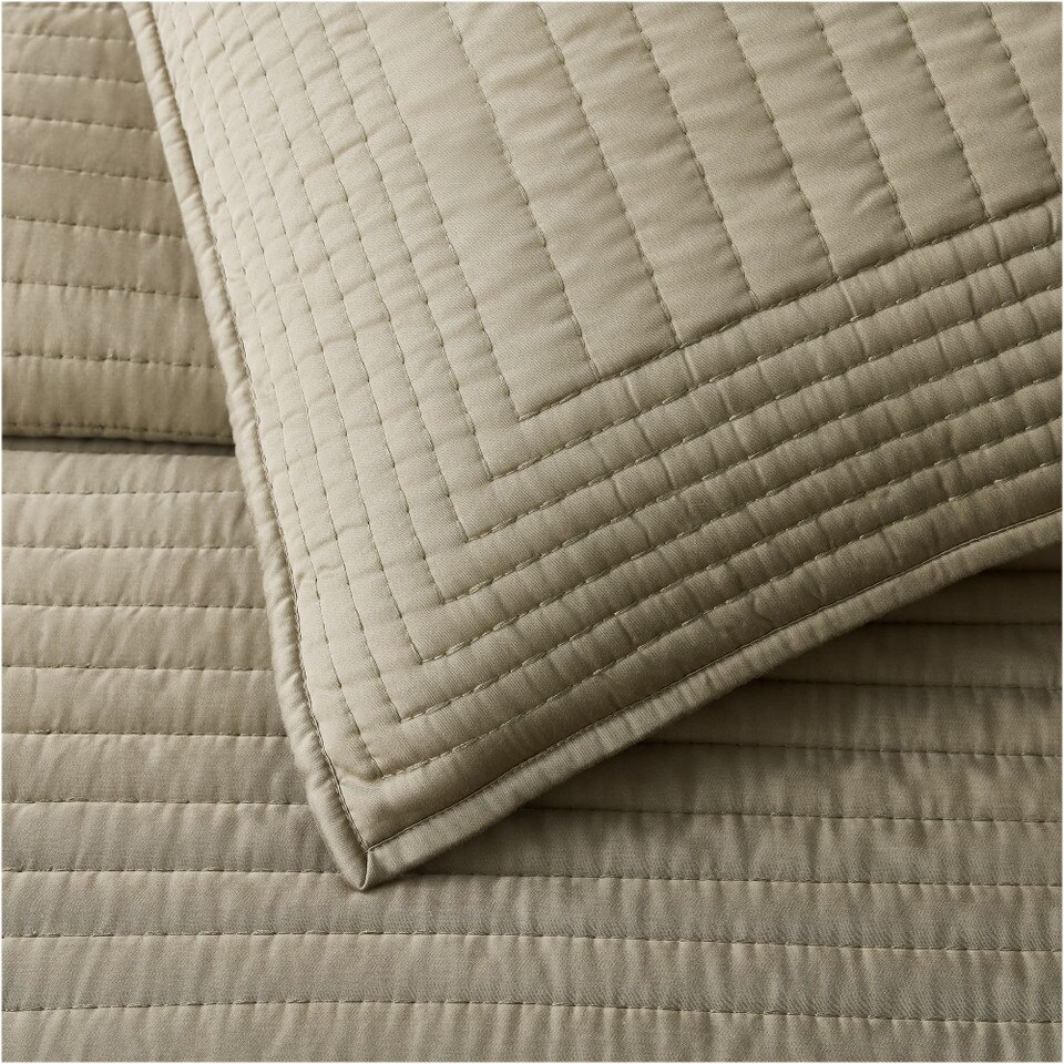 Silky TENCEL™ Pick Stitch Bedspread & Pillowcases